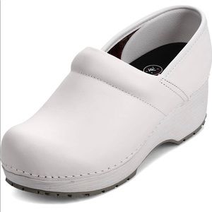 NWOT Sketchers Work Clog